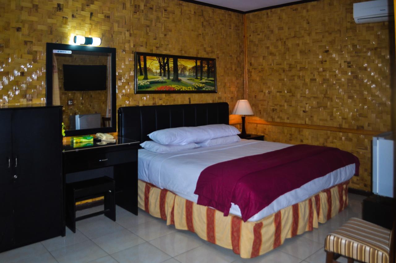 Hotel Indra Toraja Rantepao Eksteriør billede
